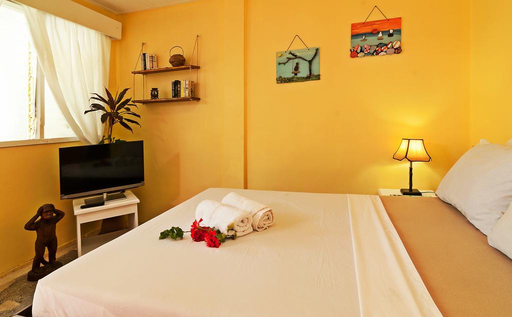 Kurma Eco Beach Lodge マンバヤオ エクステリア 写真